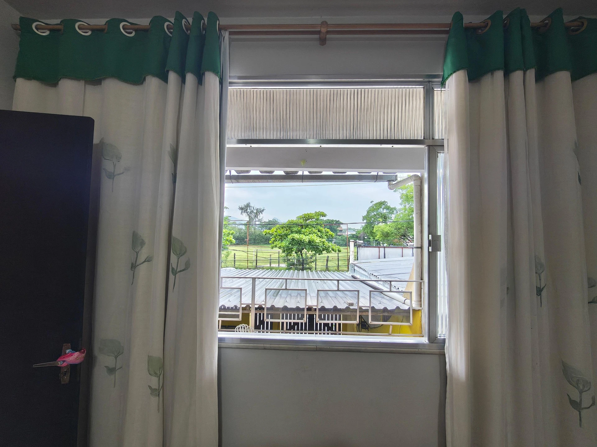 Furnished house with 5 bedrooms and 5 bathrooms — photo 75