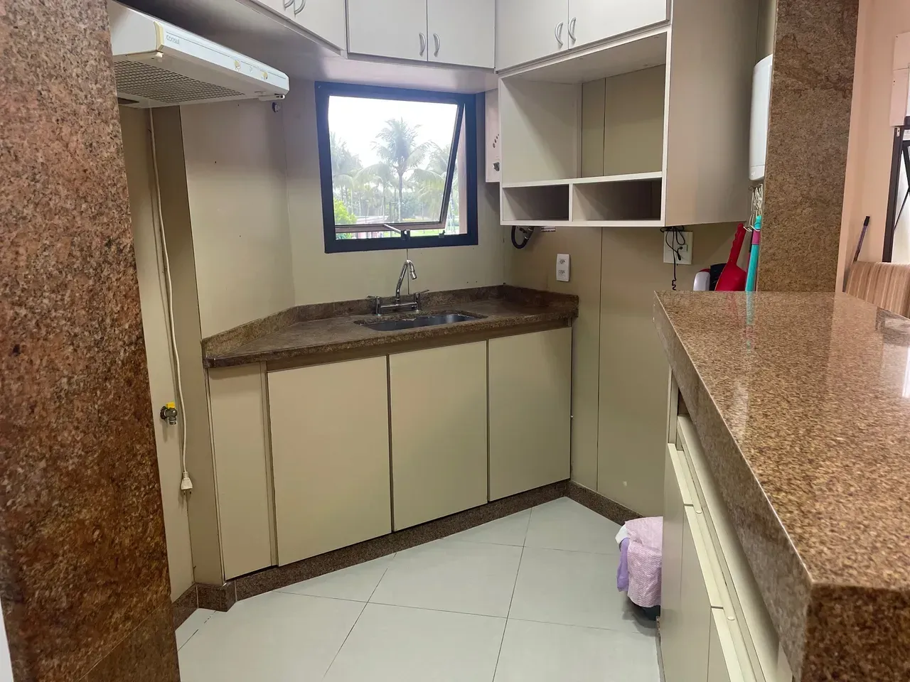 1-bedroom apartment with open kitchen and balcony — photo 11