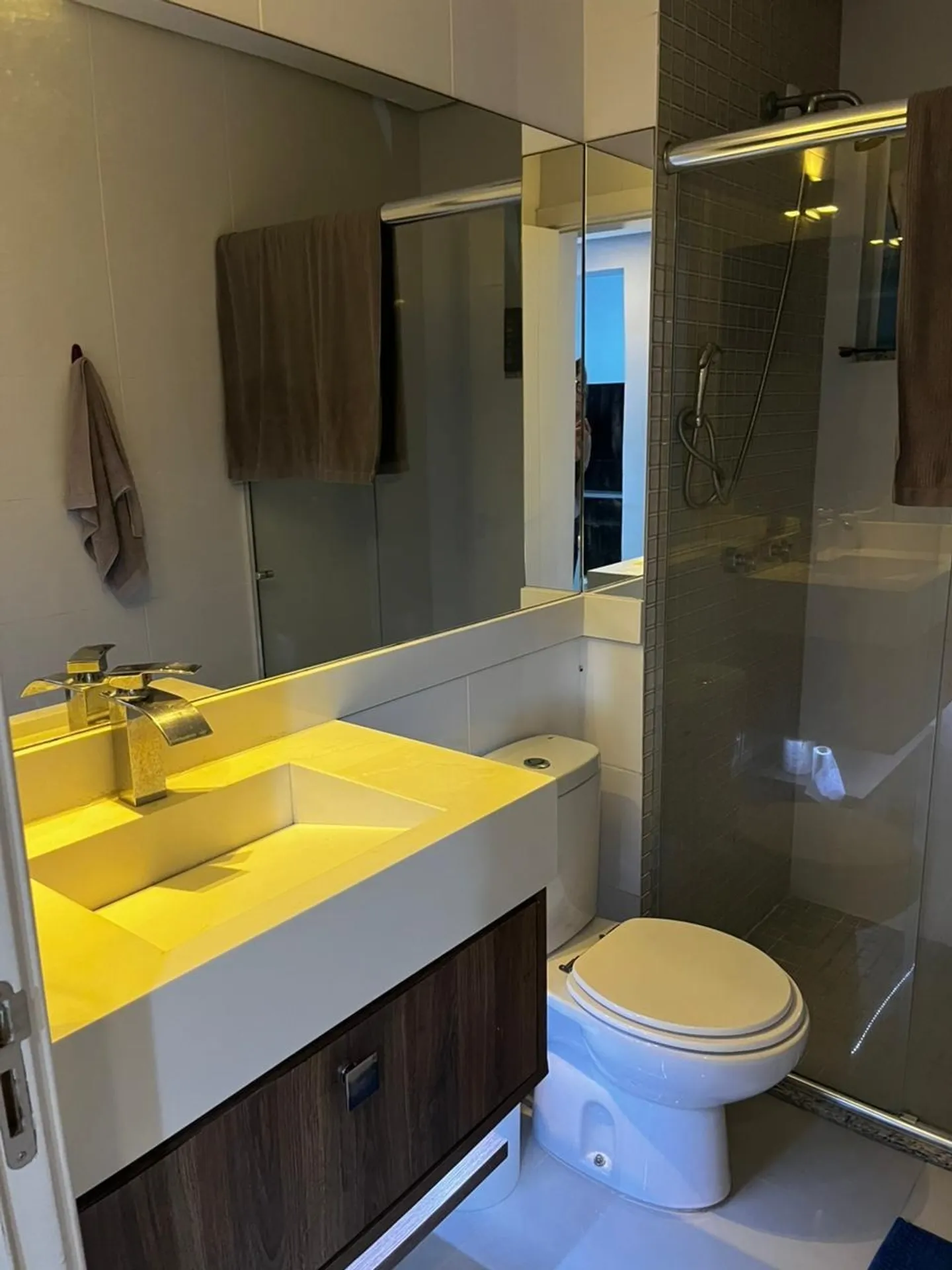 Furnished 80 m² apartment with 2 bedrooms and balcony — photo 10