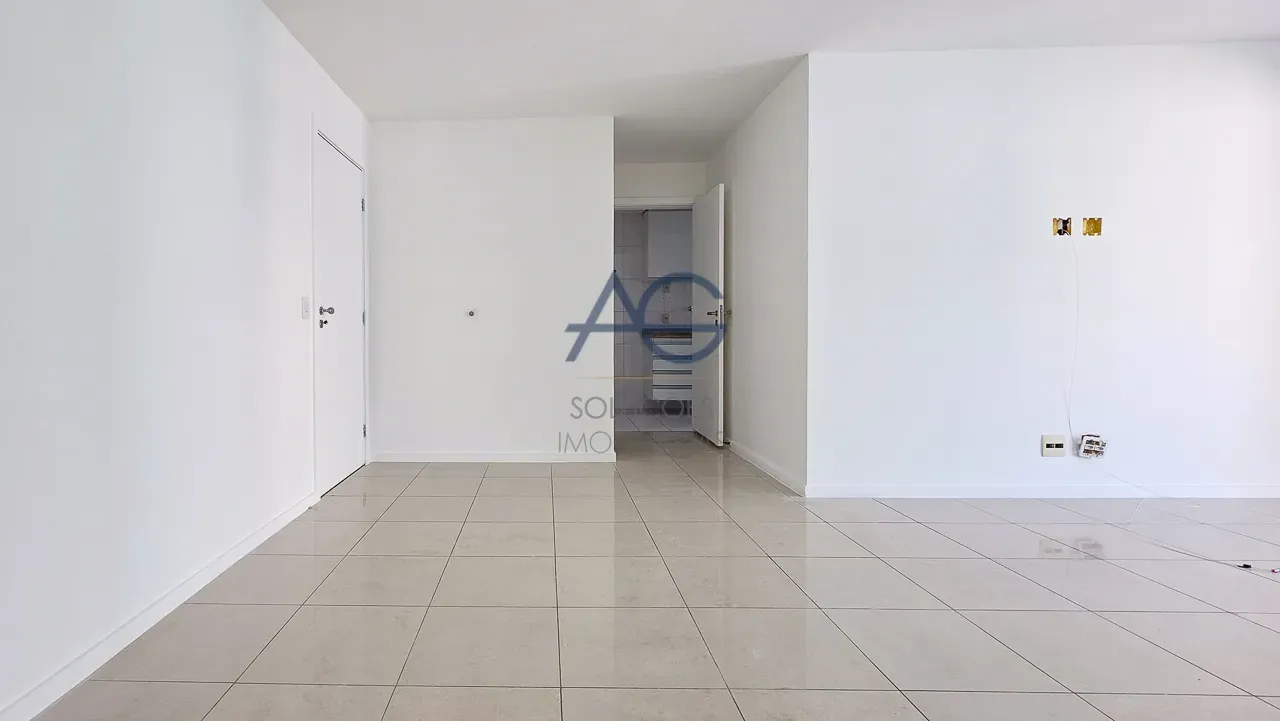 110 m² apartment with 2 bedrooms and 2 parking spots — photo 30