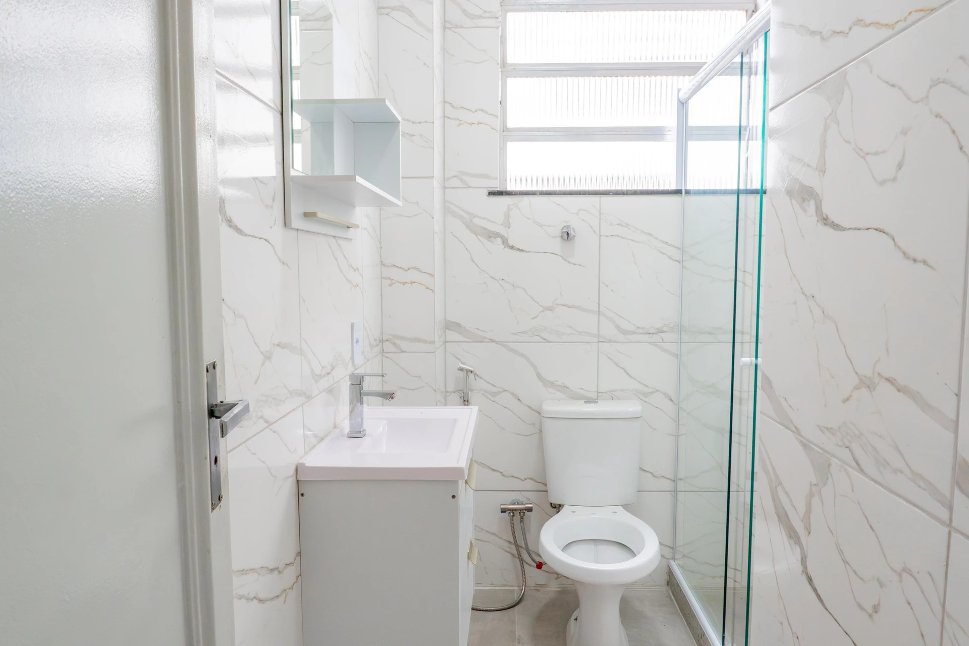 Apartment with 2 bedrooms and a balcony — photo 8