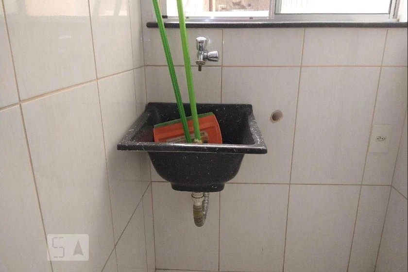 Невелика квартира з 2 спальнями 55 м² і окремою кухнею — photo 47
