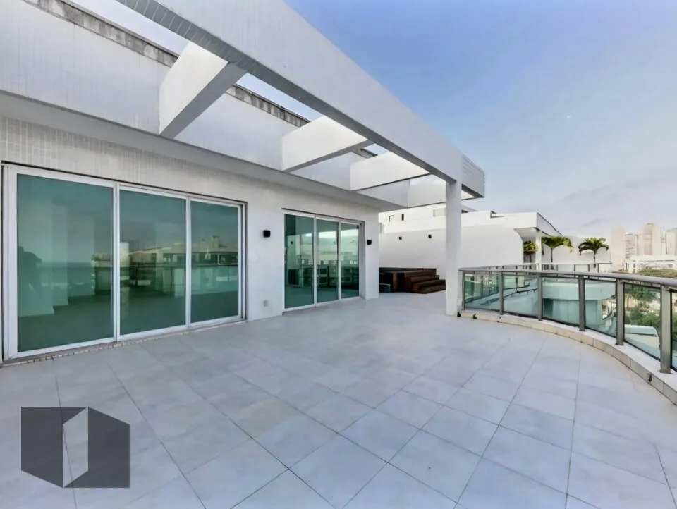 Penthouse with 5 bedrooms and balcony BBQ — photo 6