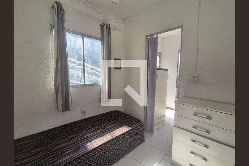 1-bedroom apartment with balcony and 30 m² of space — photo 13