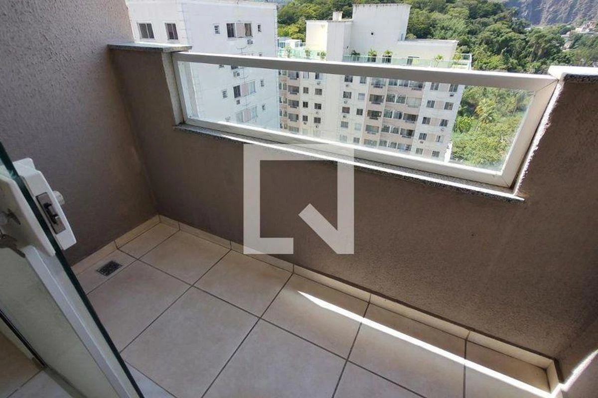 48 m² apartment with a closed kitchen and 2 bedrooms — photo 5
