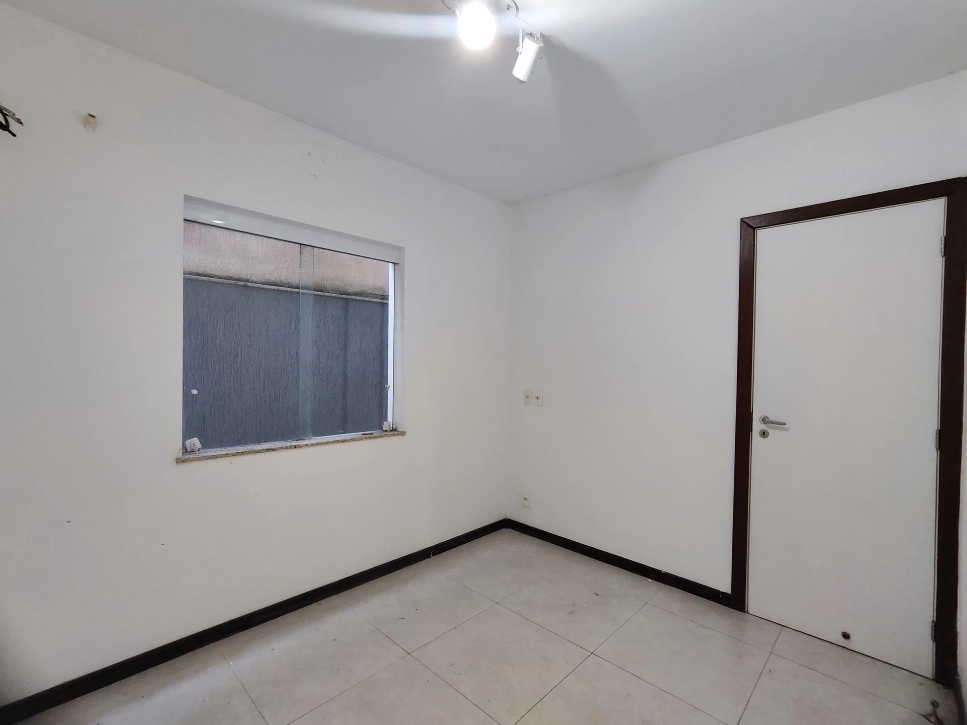 House, 180 m², with a private pool — photo 35