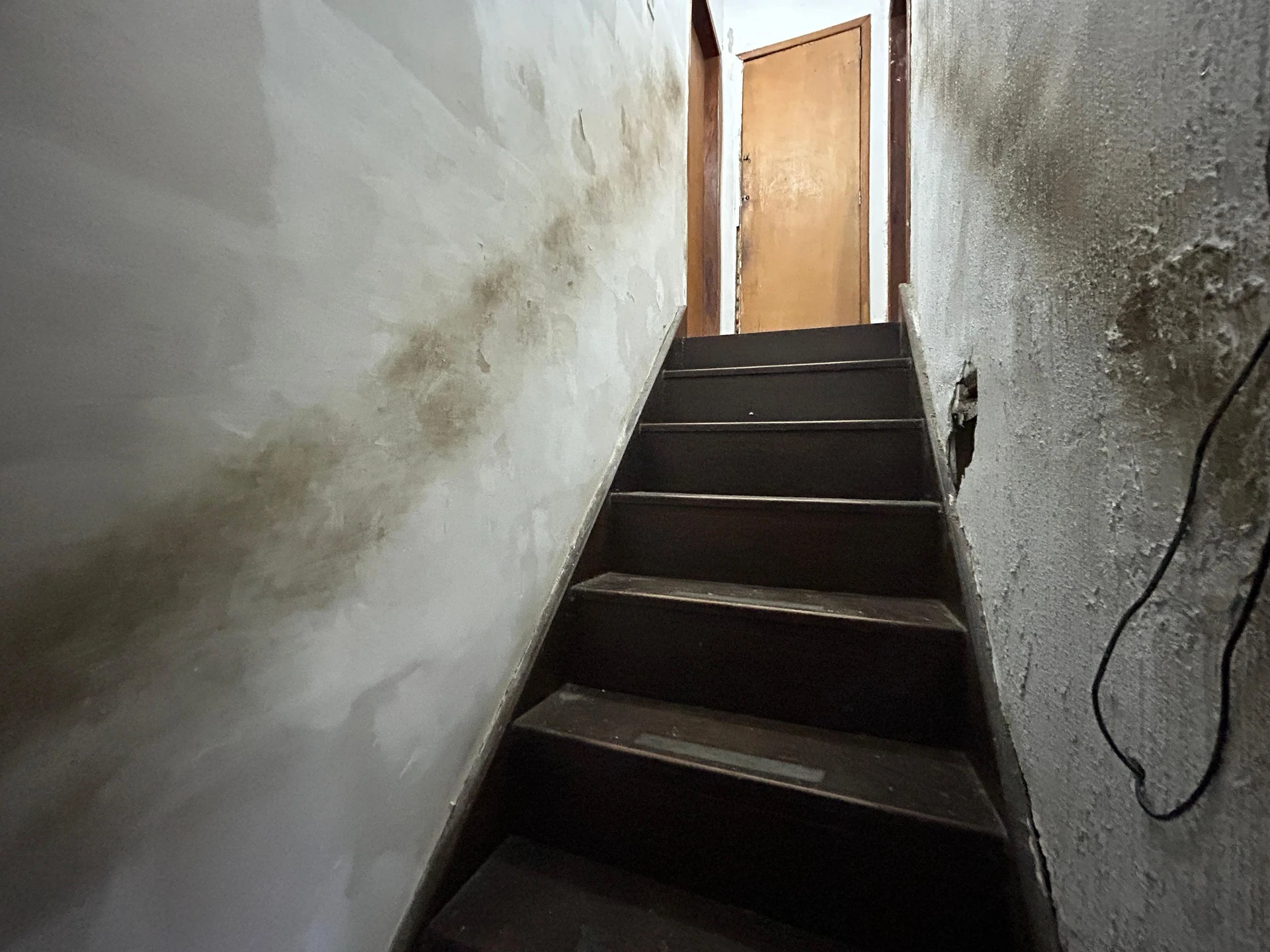 Casa com 4 quartos e varanda fechada de vidro — photo 30