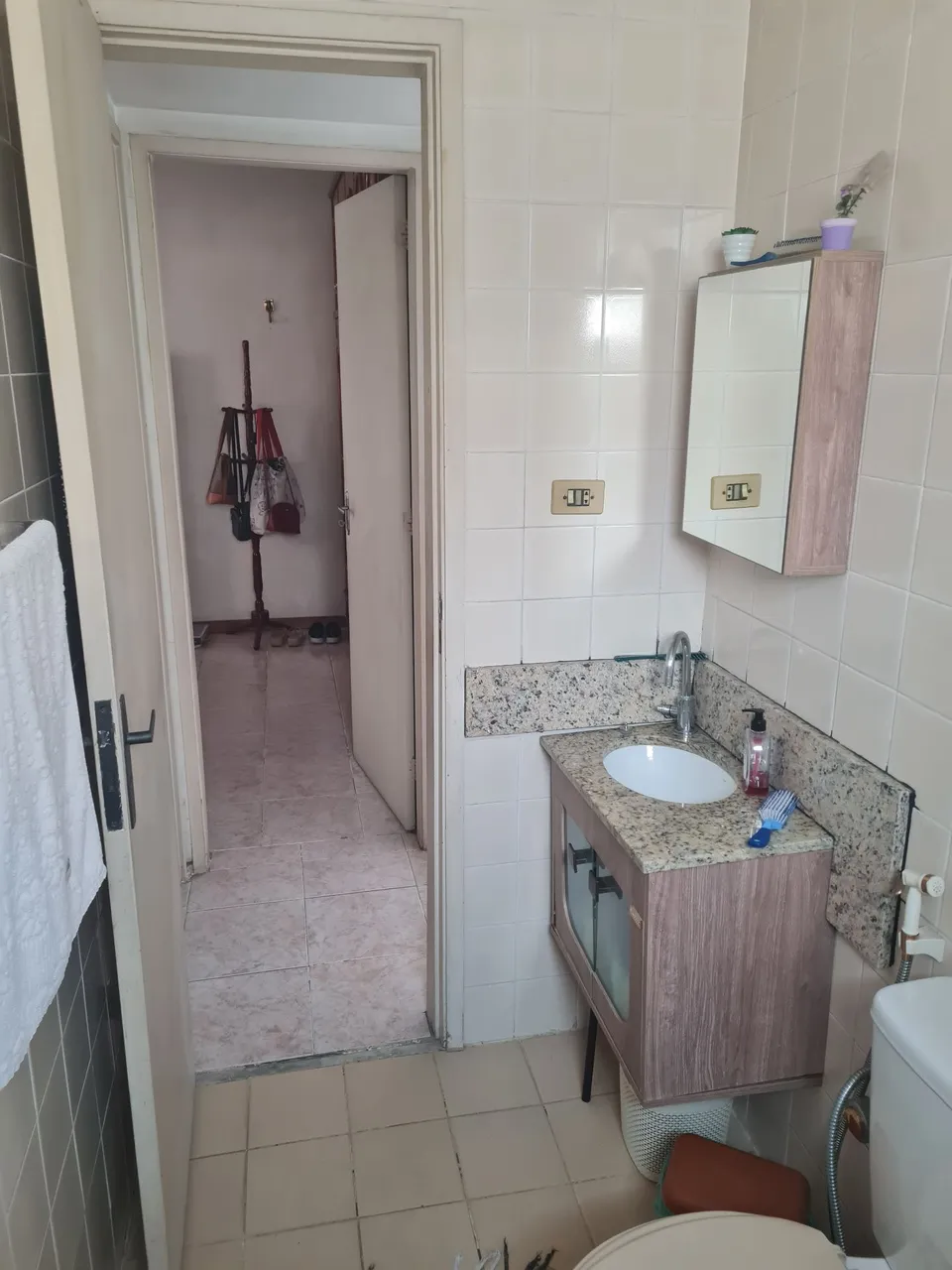 Apartamento mobiliado com 2 quartos e fogão a gás — photo 12