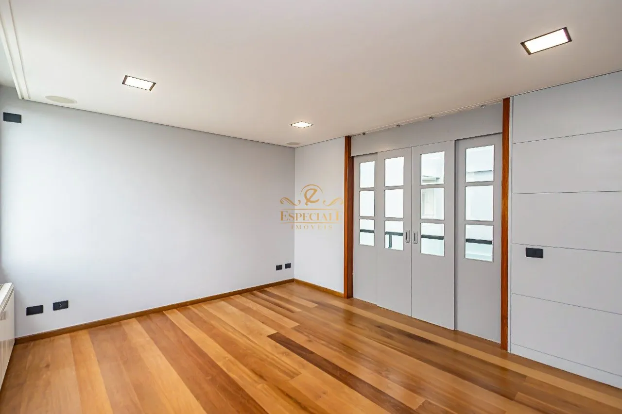 800 m² unfurnished house with gas open-plan kitchen — photo 7