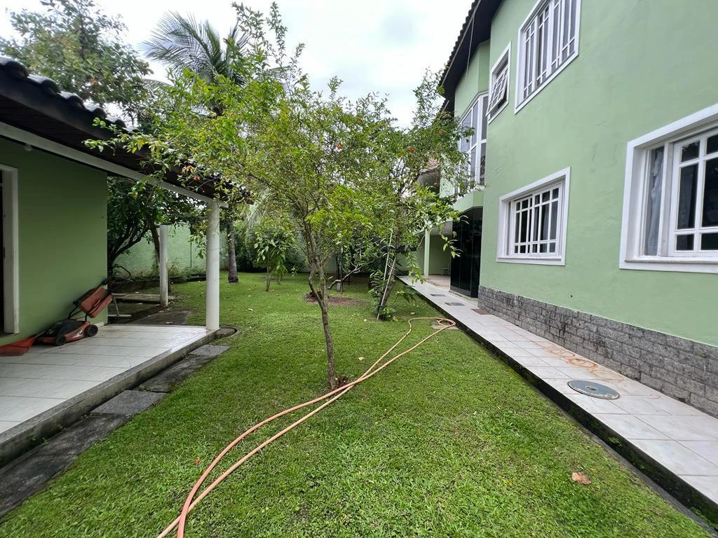 Unfurnished 1000 m² house with 5 en-suite bedrooms — photo 30