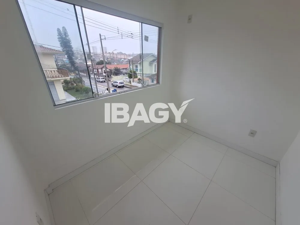 Unfurnished 2-bedroom apartment with 48 m² and kitchenette — photo 8