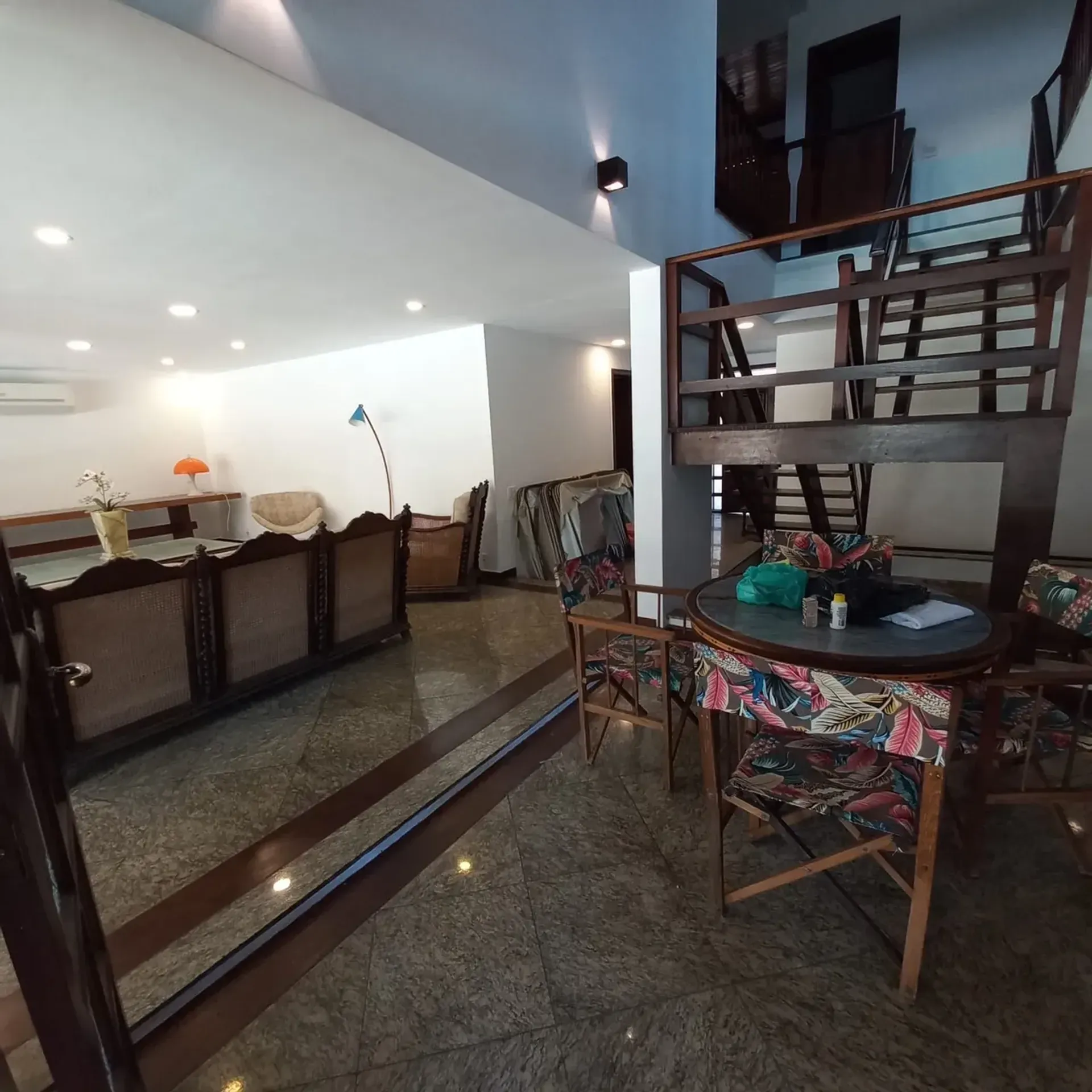 Casa en alquiler con 4 dormitorios y 5 baños — photo 27