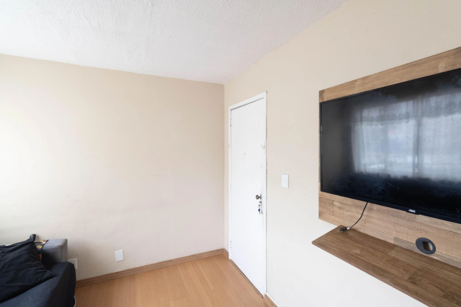 70 m² apartment with a washing machine and a home office — photo 21