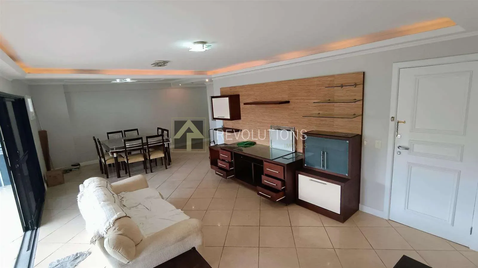 3-bedroom apartment with 1 suite and 4 bathrooms — photo 11