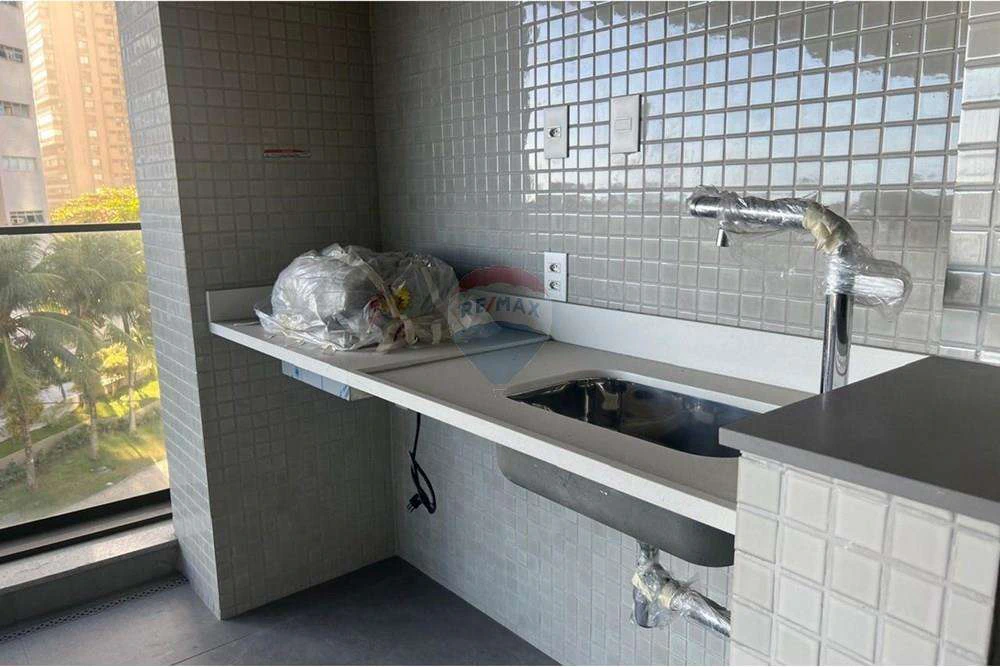 150 m² apartment with 3 en-suite bedrooms and parking — photo 24