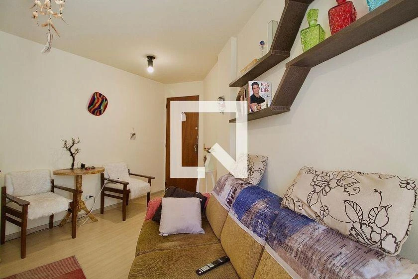 Furnished apartment, 29 m², with a walk-in closet — photo 12