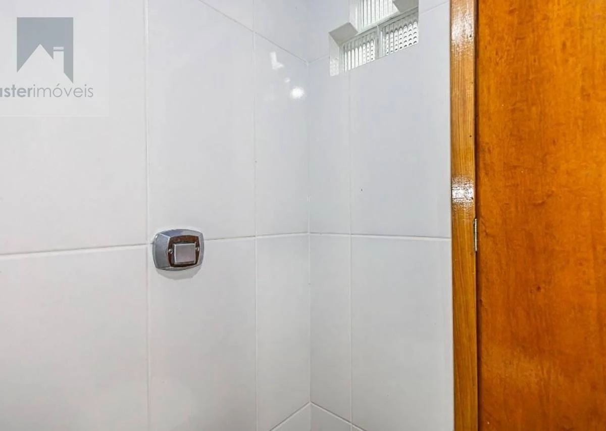 Квартира з 2 спальнями та пральною машиною — photo 19