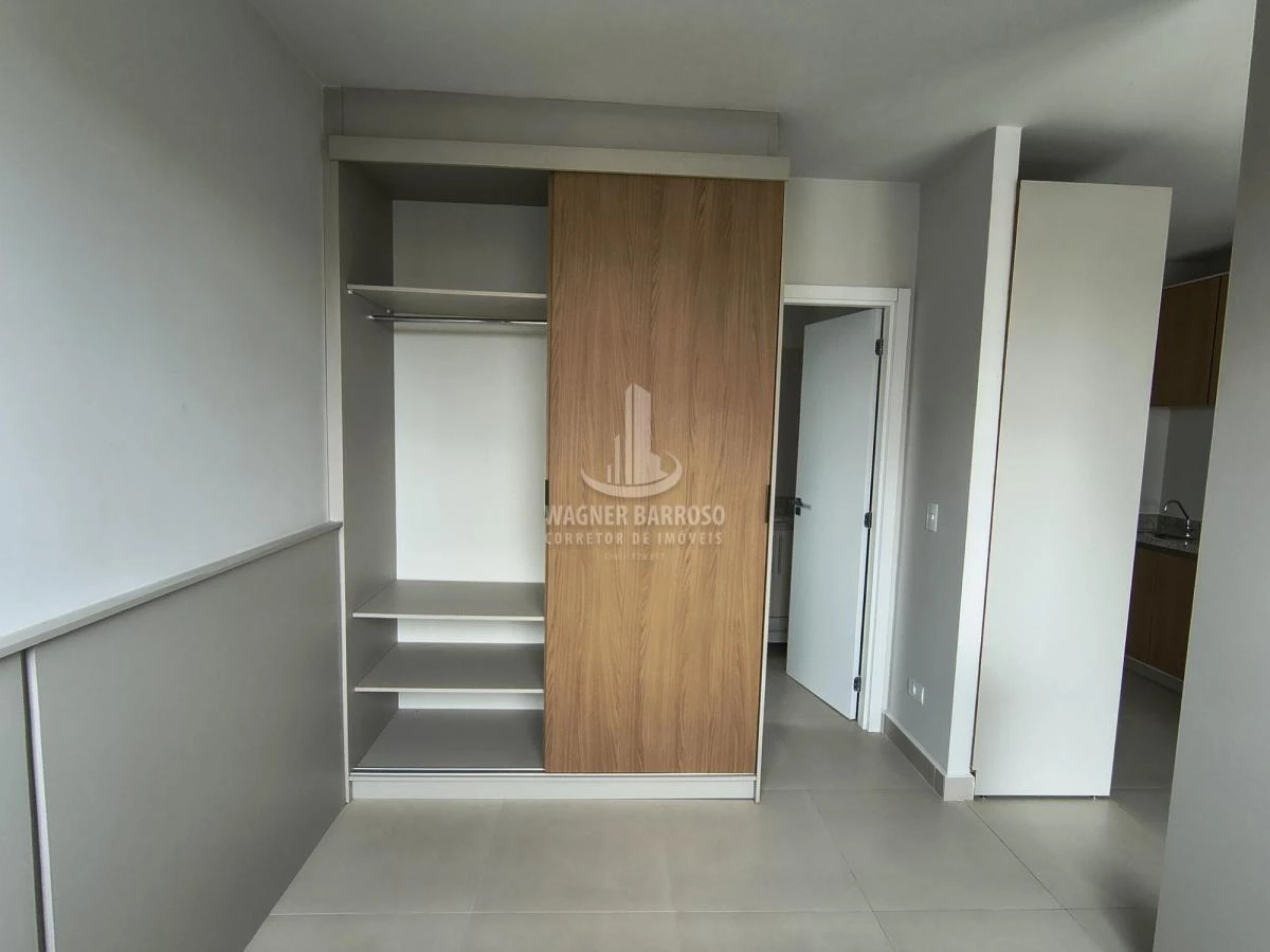 31 m² apartment with a home office and a washing machine — photo 10
