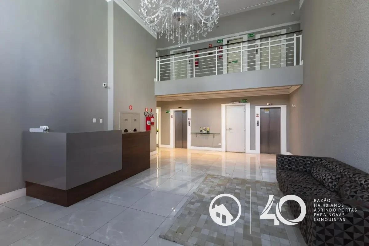 Furnished apartment, 67 m², with a glass-enclosed balcony — photo 3