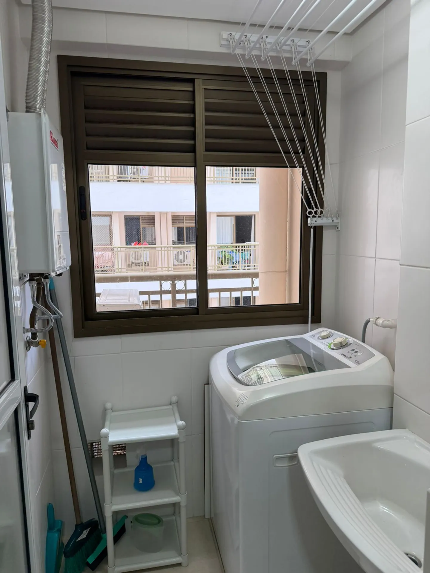 Furnished 2-bedroom apartment with suite and 114 m² — photo 15