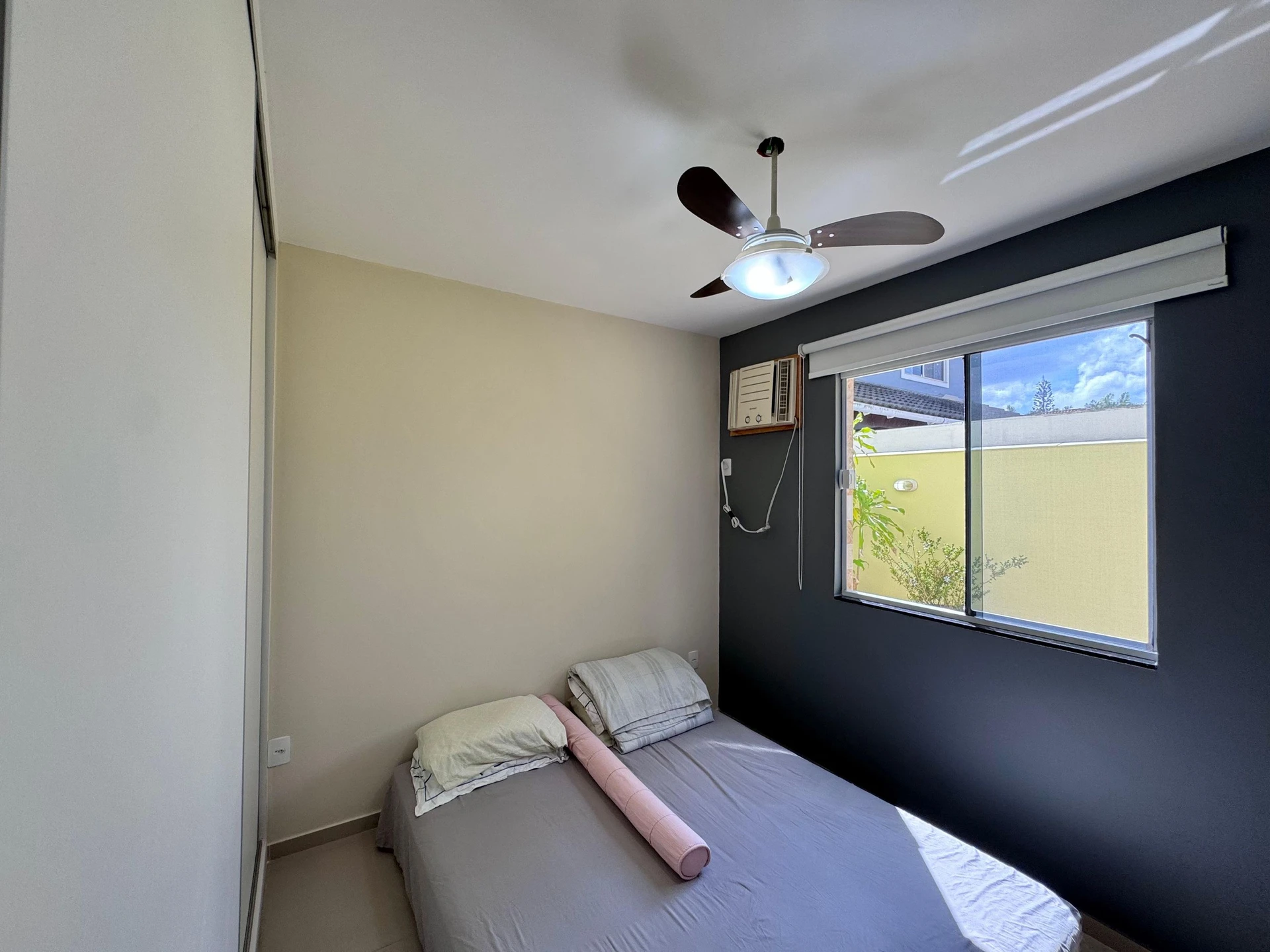 Apartamento amueblado de 4 dormitorios con jardín privado — photo 21