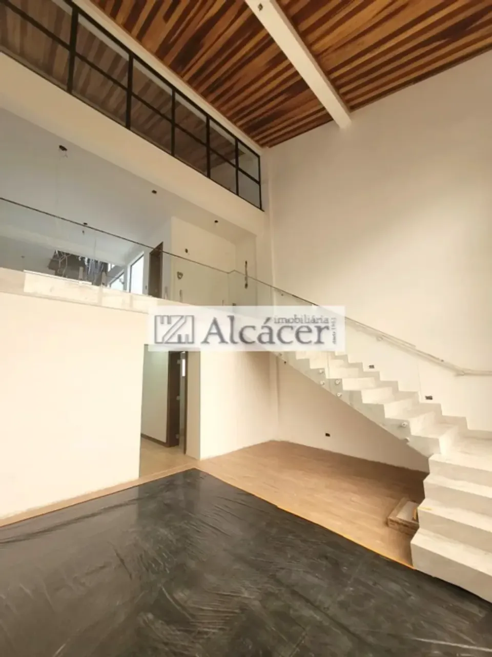 4-suite house 510 m² with laundry area and private garden — photo 5