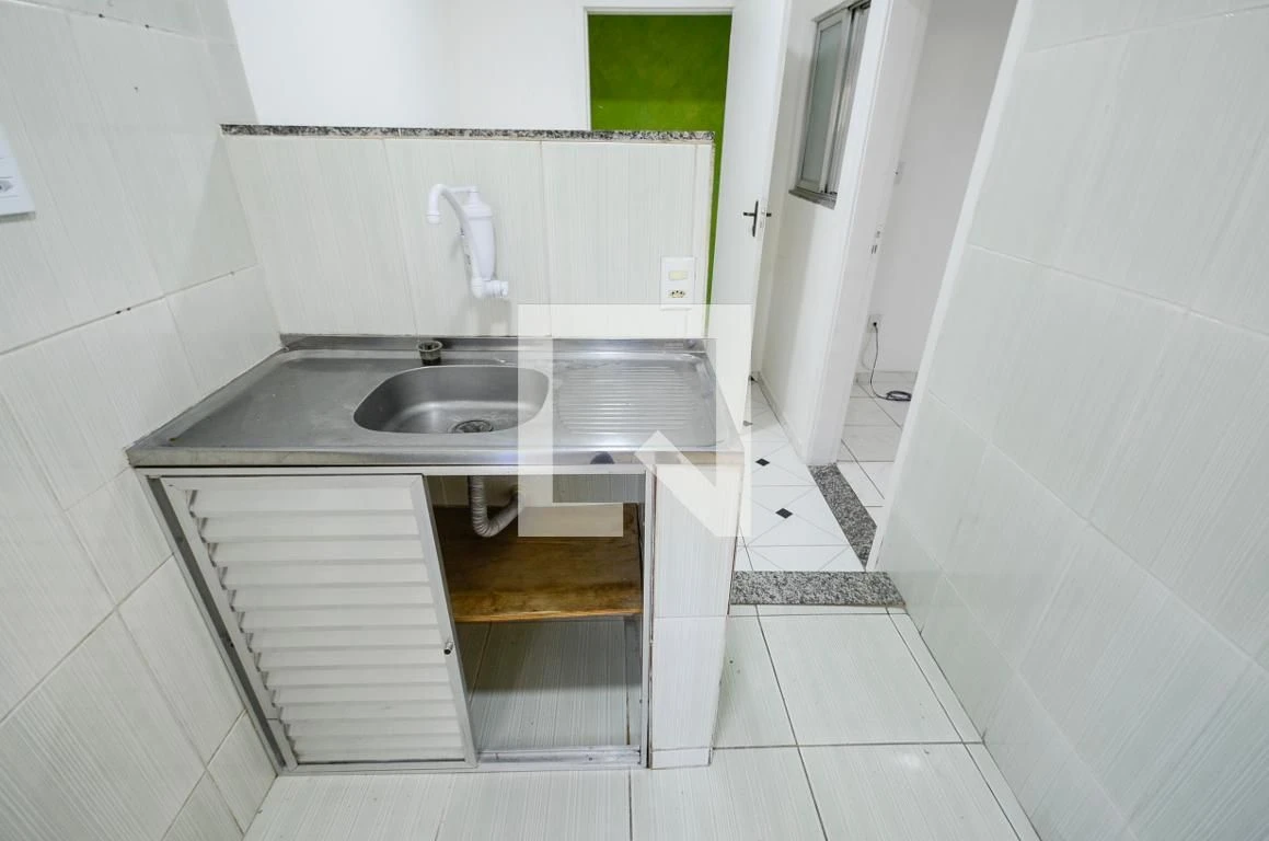 1-bedroom apartment with balcony and no parking — photo 9