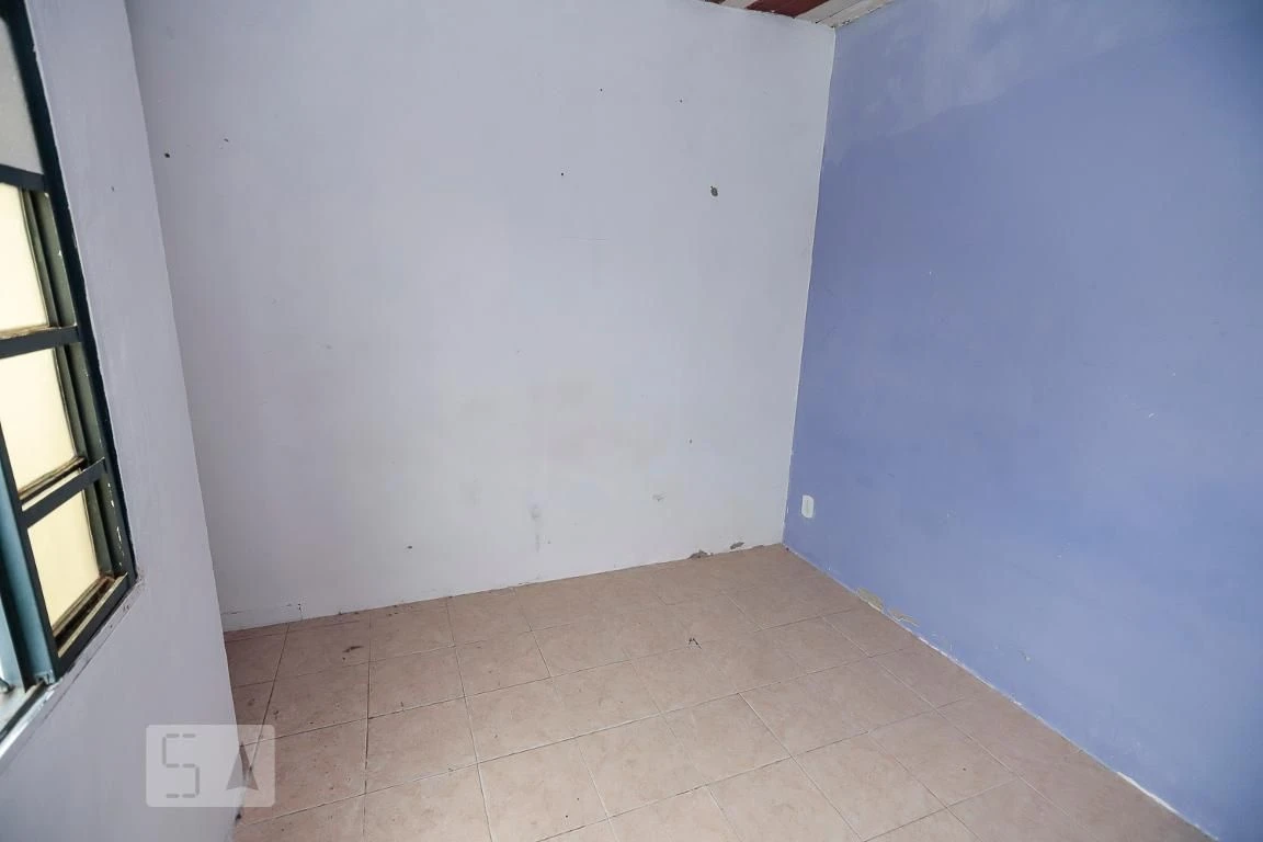Rental house with balcony, 1 bedroom and 1 bathroom — photo 3