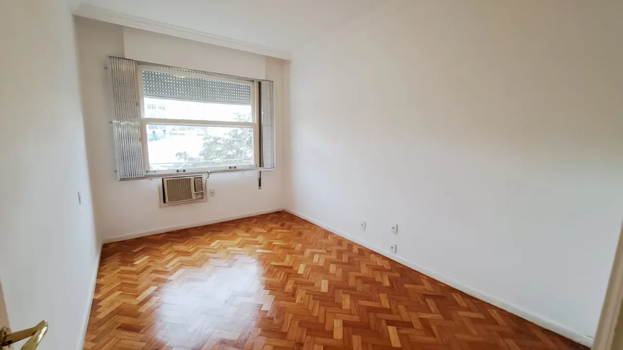 Apartment on the 3rd floor with a walk-in closet — photo 8