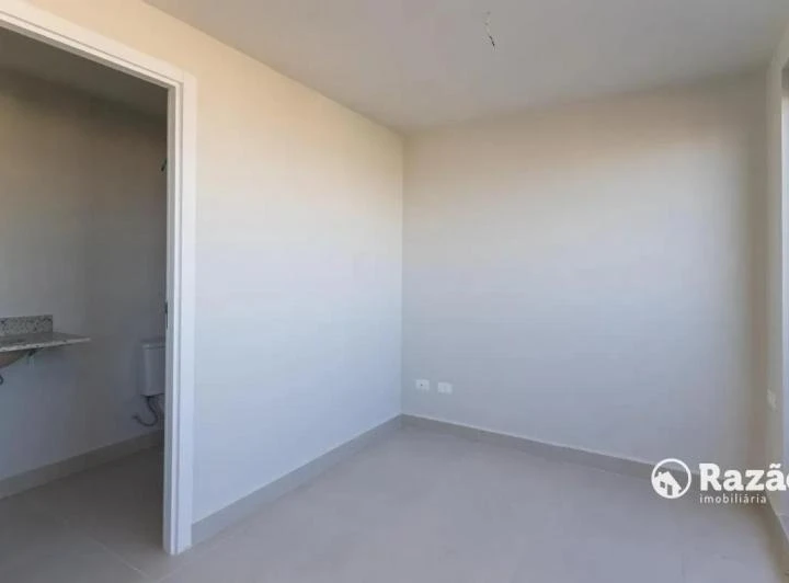 50 m² apartment with 1 bedroom and a balcony — photo 8