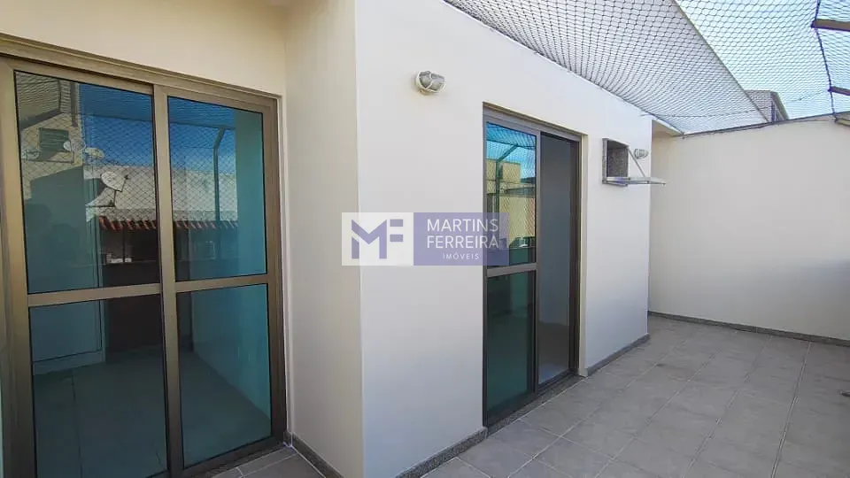 Apartment with 3 bedrooms and shared BBQ space — photo 21