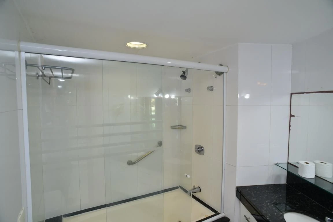 Apartamento mobiliado com 1 quarto em suíte e varanda — photo 19