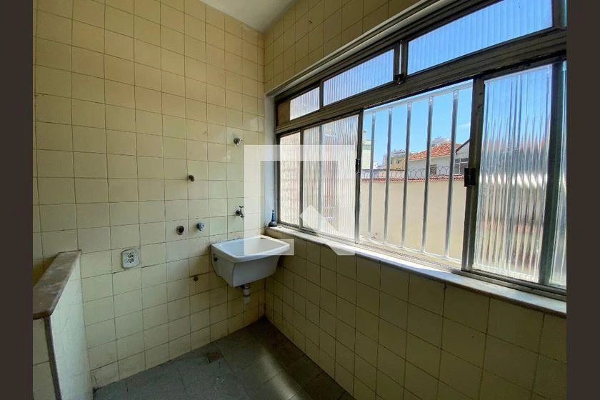 Apartamento com piso de madeira ou laminado, Méier — photo 36