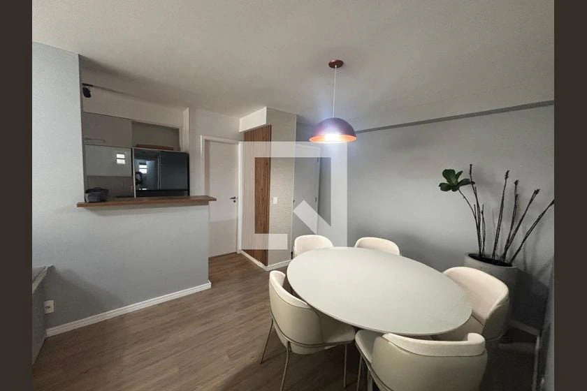 Apartamento mobiliado com 3 quartos e 90 m² — photo 4