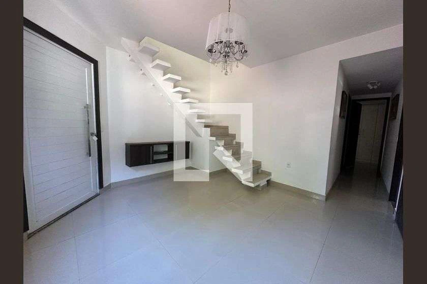 Gated house with 4 bedrooms and a gas kitchen — photo 6
