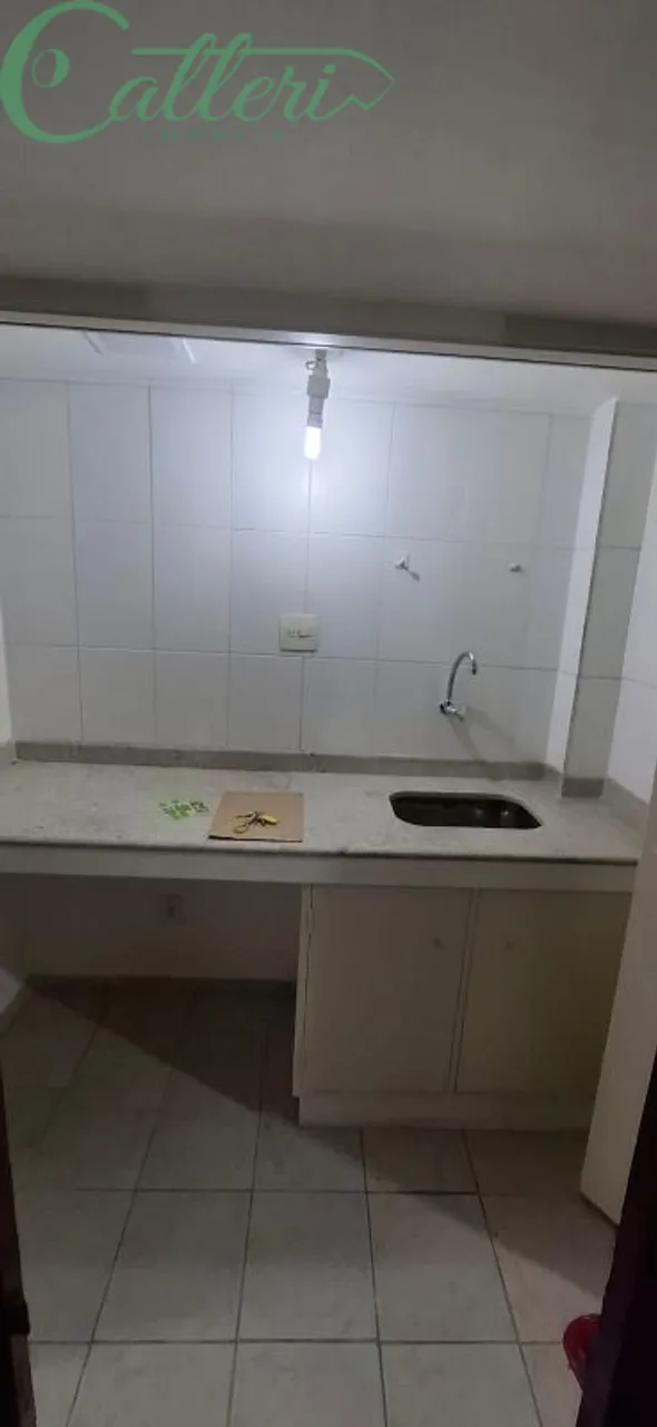 1-bedroom 1-bath apartment with no parking space — photo 2