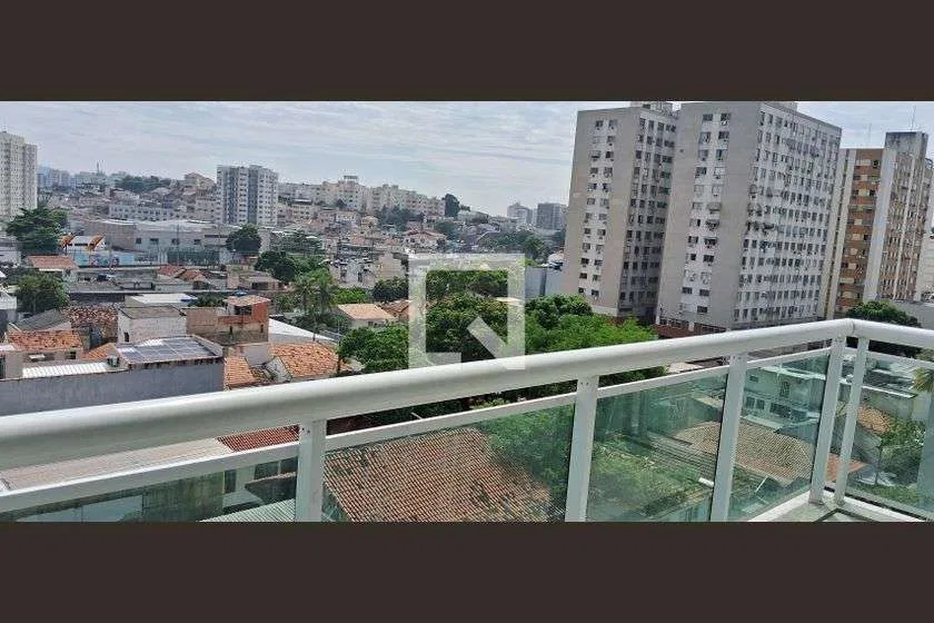 2-bedroom apartment in a building with a gym — photo 13