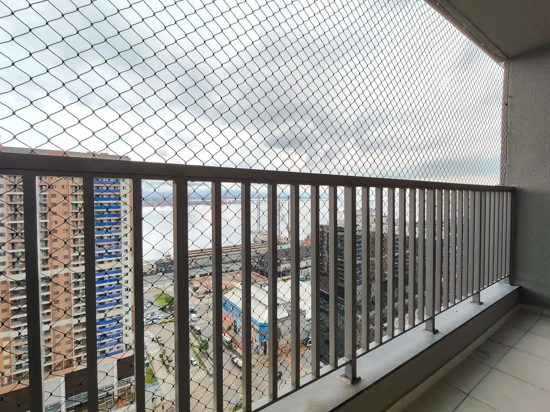 3-bedroom apartment with a water view in Rio de Janeiro — photo 29