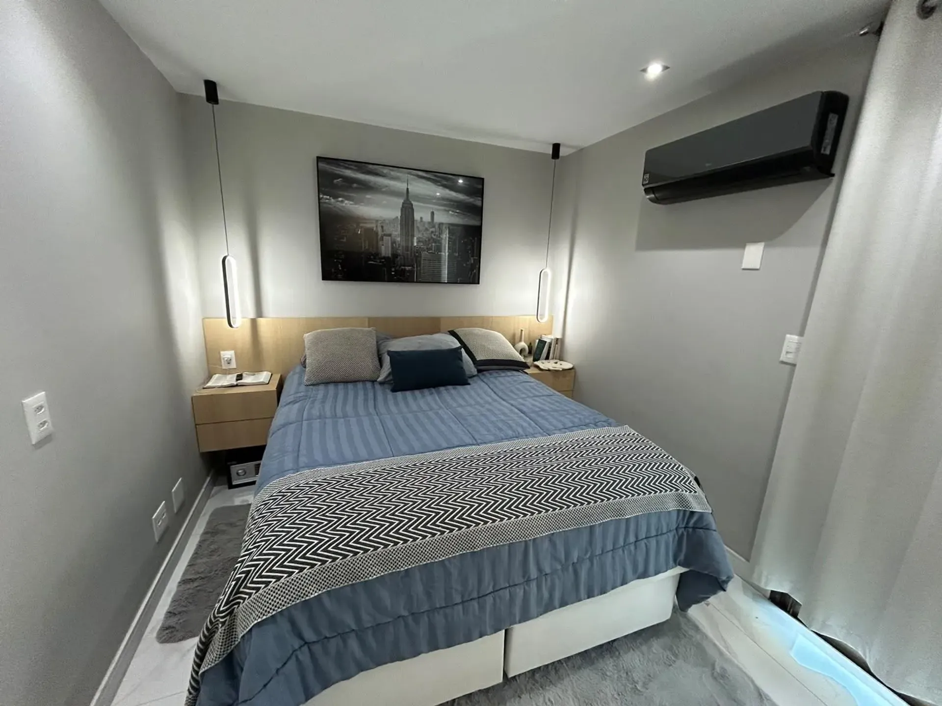 Home office in a 4-bedroom apartment, 157 m² — photo 4