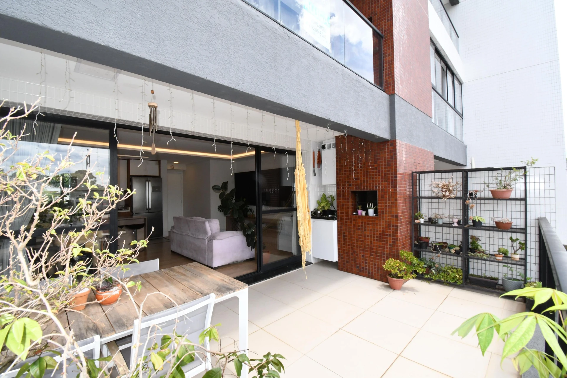 3-bedroom apartment in a building with a gym — photo 23