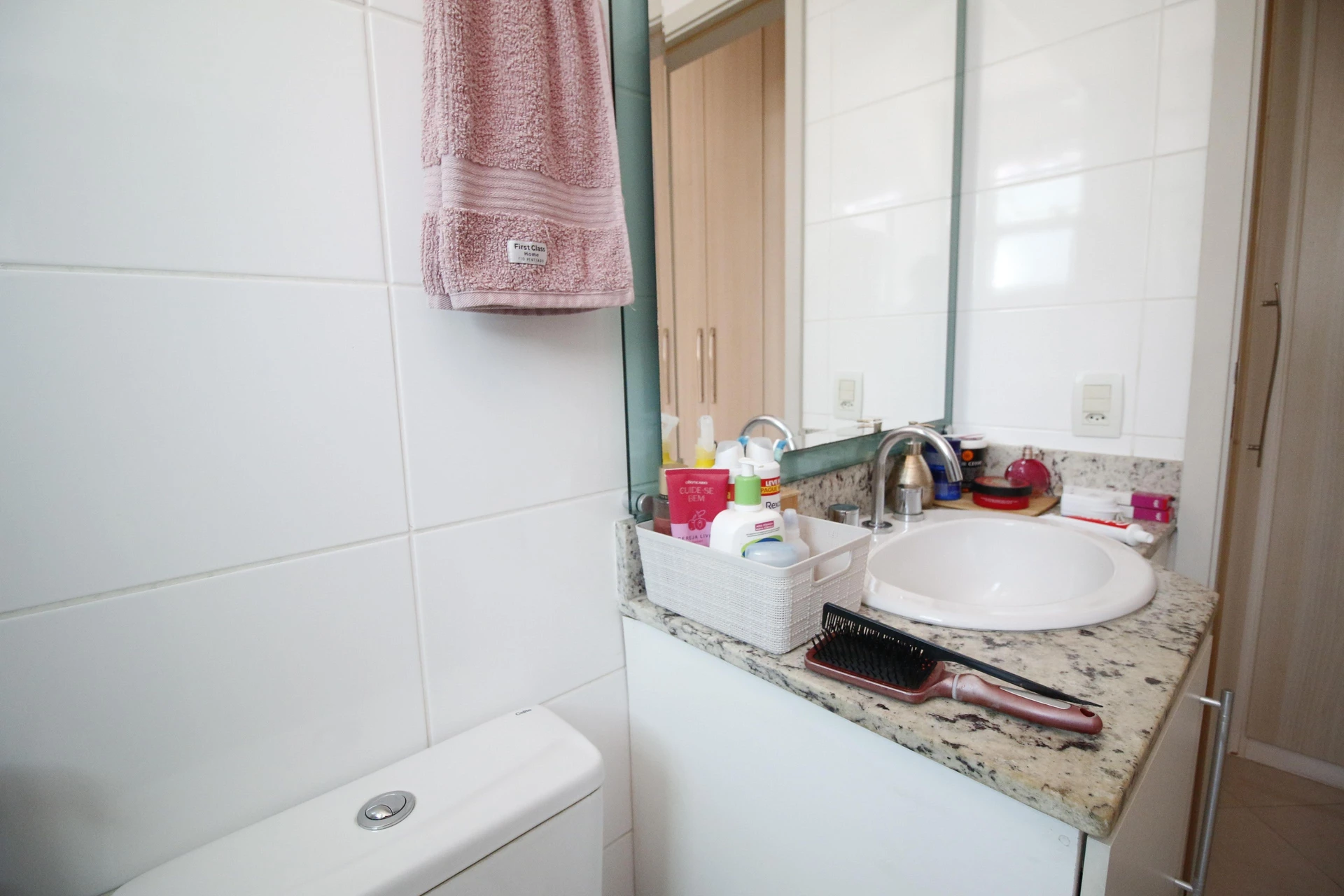 Furnished house, 230 m², with a glass-enclosed balcony — photo 55