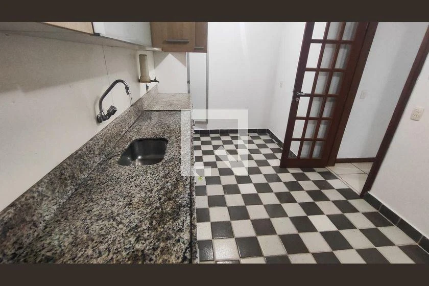 House with 3 bedrooms, 4 bathrooms and 360 m² — photo 16