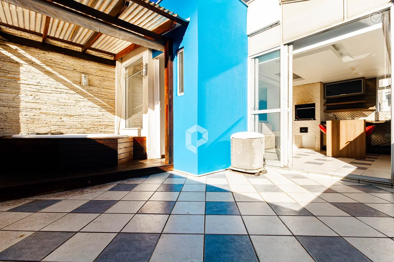 2-bedroom apartment with a private BBQ area — photo 19
