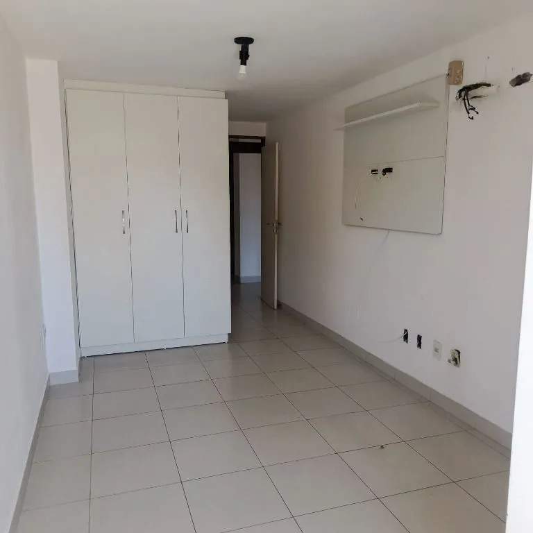 Apartamento de 158 m² com 4 suítes e churrasqueira privativa