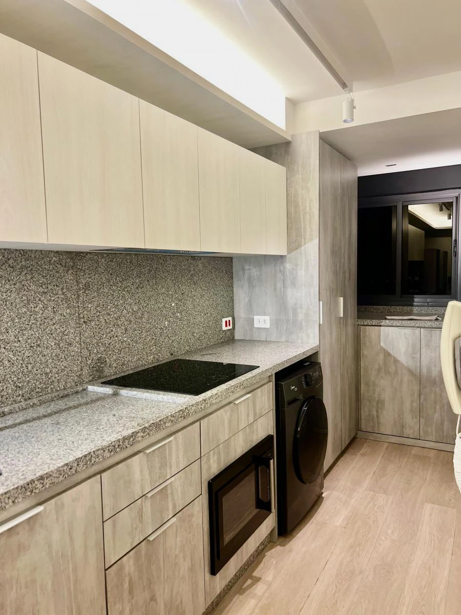 Furnished apartment with open-plan kitchen and 2 parking spaces — photo 3