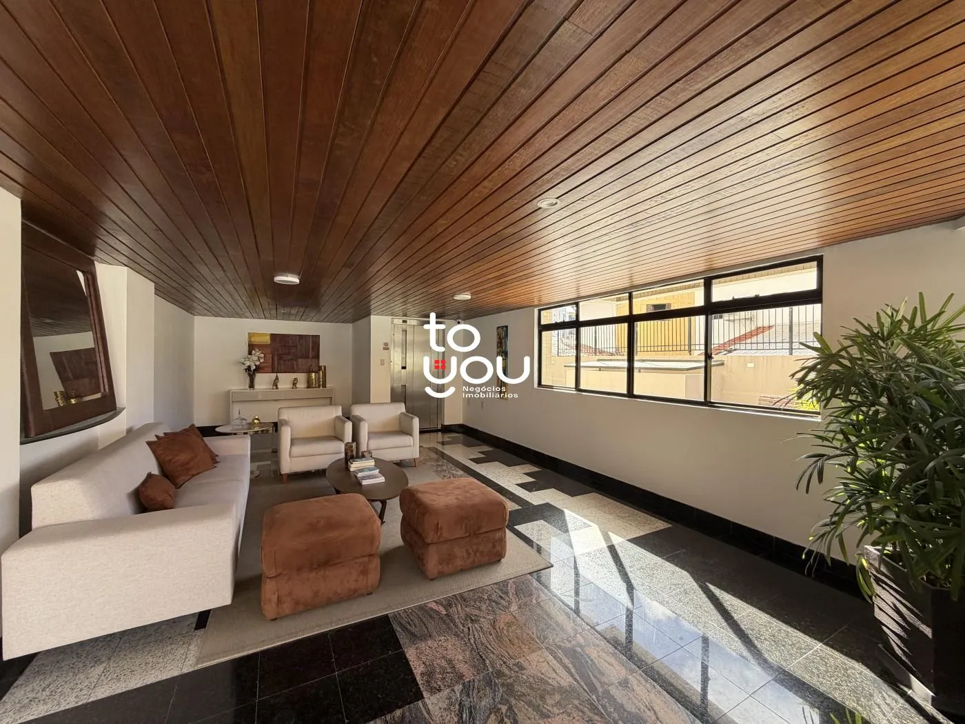 320 m² duplex apartment with 4 en-suite bedrooms