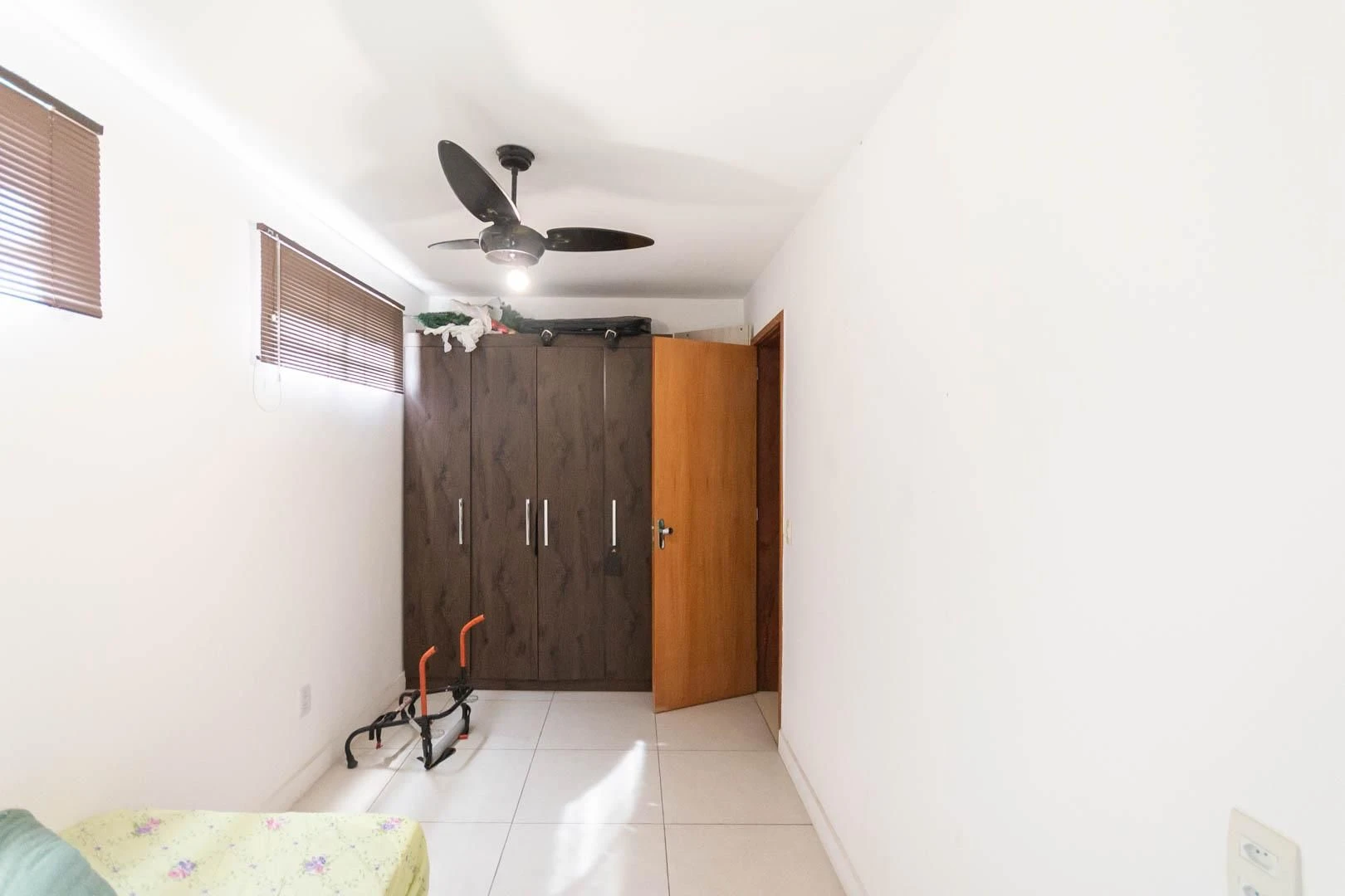 3-bedroom apartment with a home office in Rio de Janeiro — photo 11