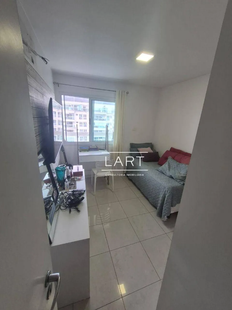 Furnished penthouse apartment with 3 bedrooms — photo 3
