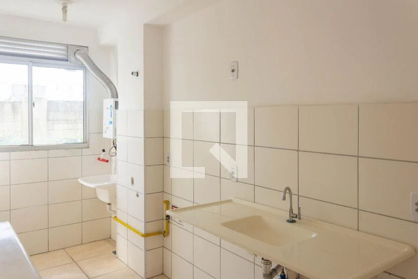 2-bedroom apartment in a building with a gym — photo 6