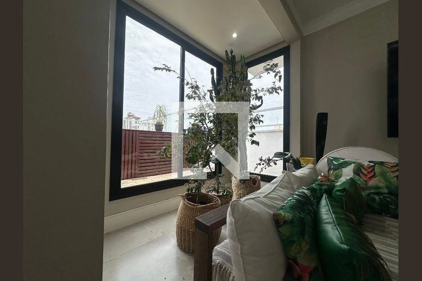Furnished apartment, 429 m², with floor-to-ceiling windows — photo 4